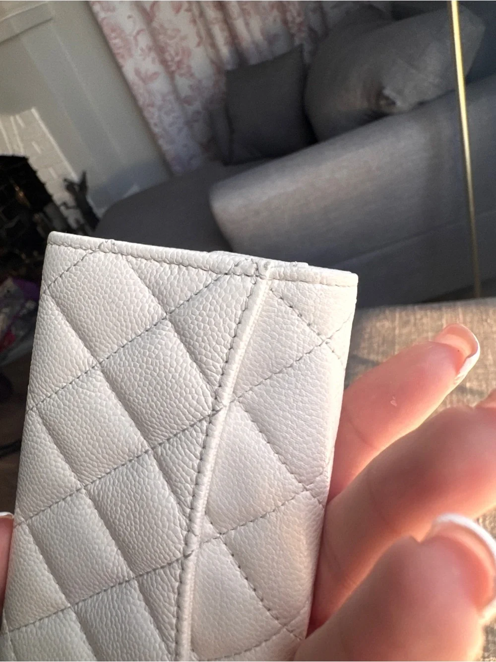 CHANEL compact quilted